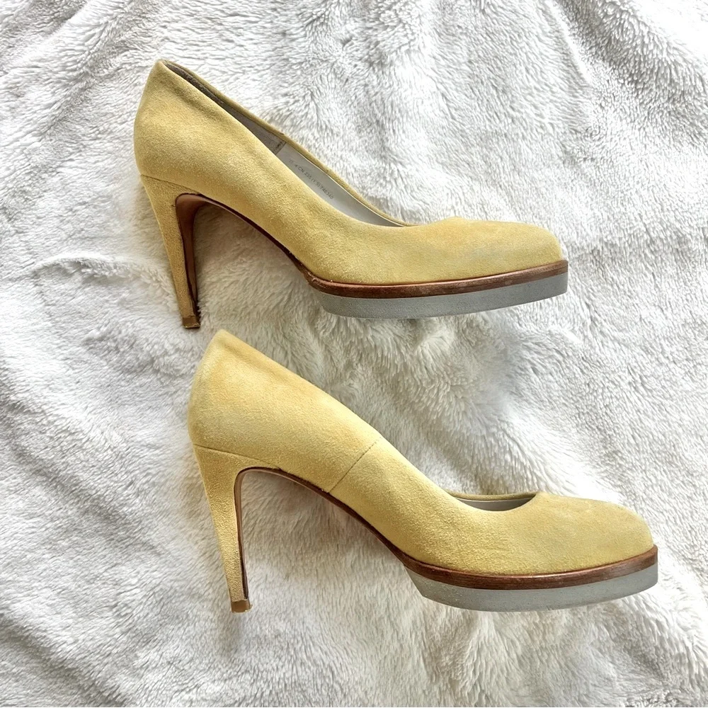 Yellow Suede Heels Made in Portugal Size 37 - US 7 Minimalist Neutral Spring